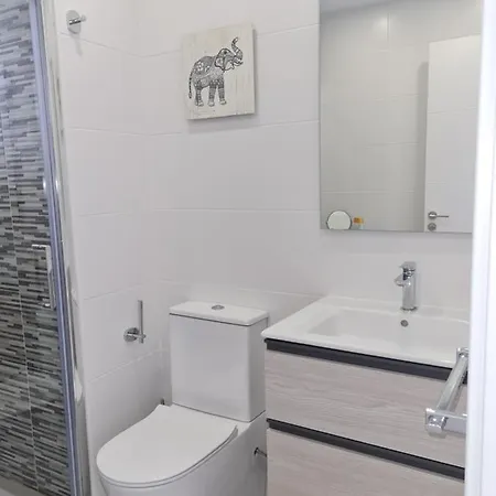 Apartment Encantador Residencial Con Piscina *